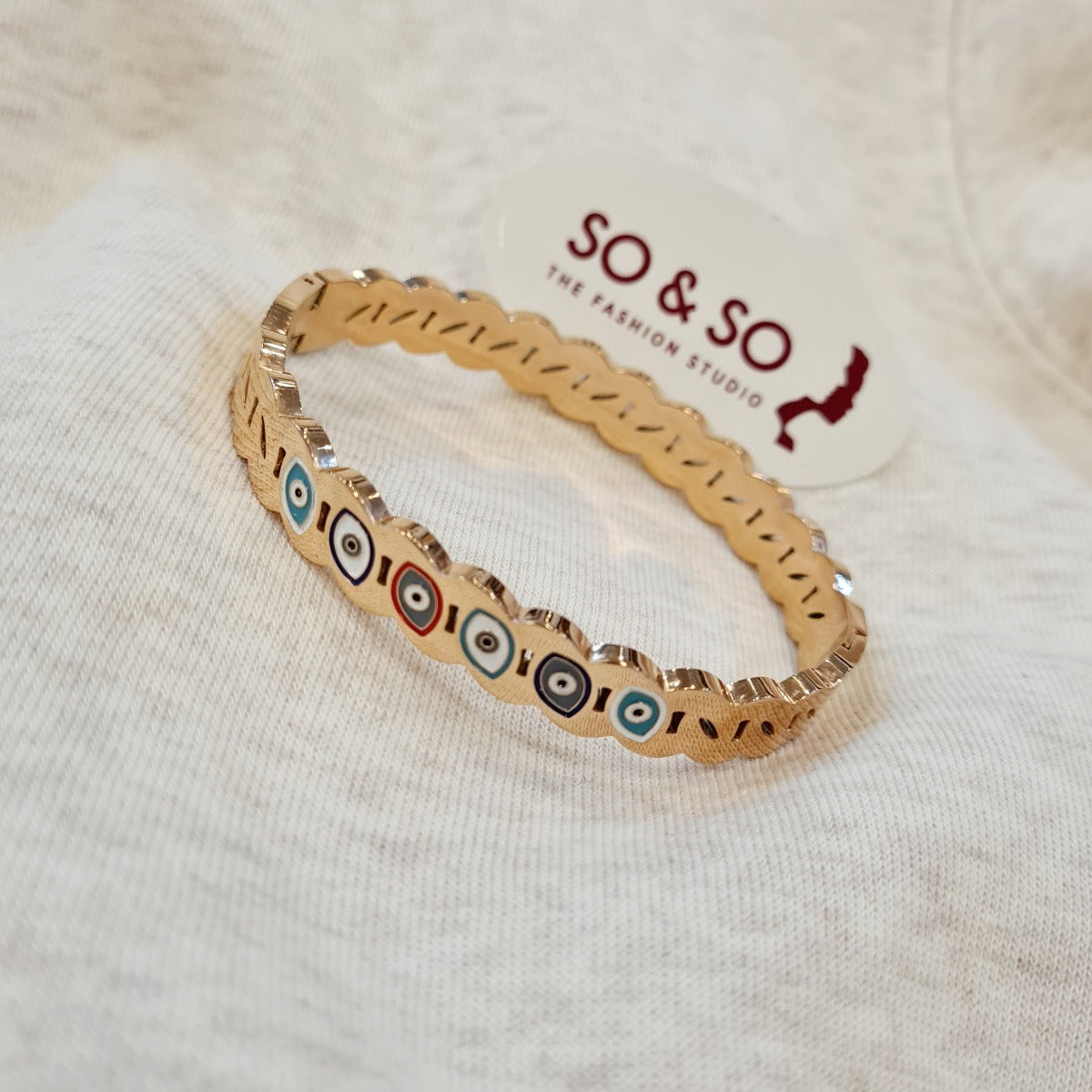 Armband mit goldenem Augen-Design