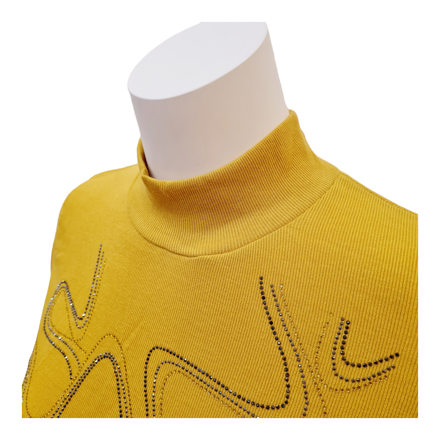 Yellow Pullover with glitter