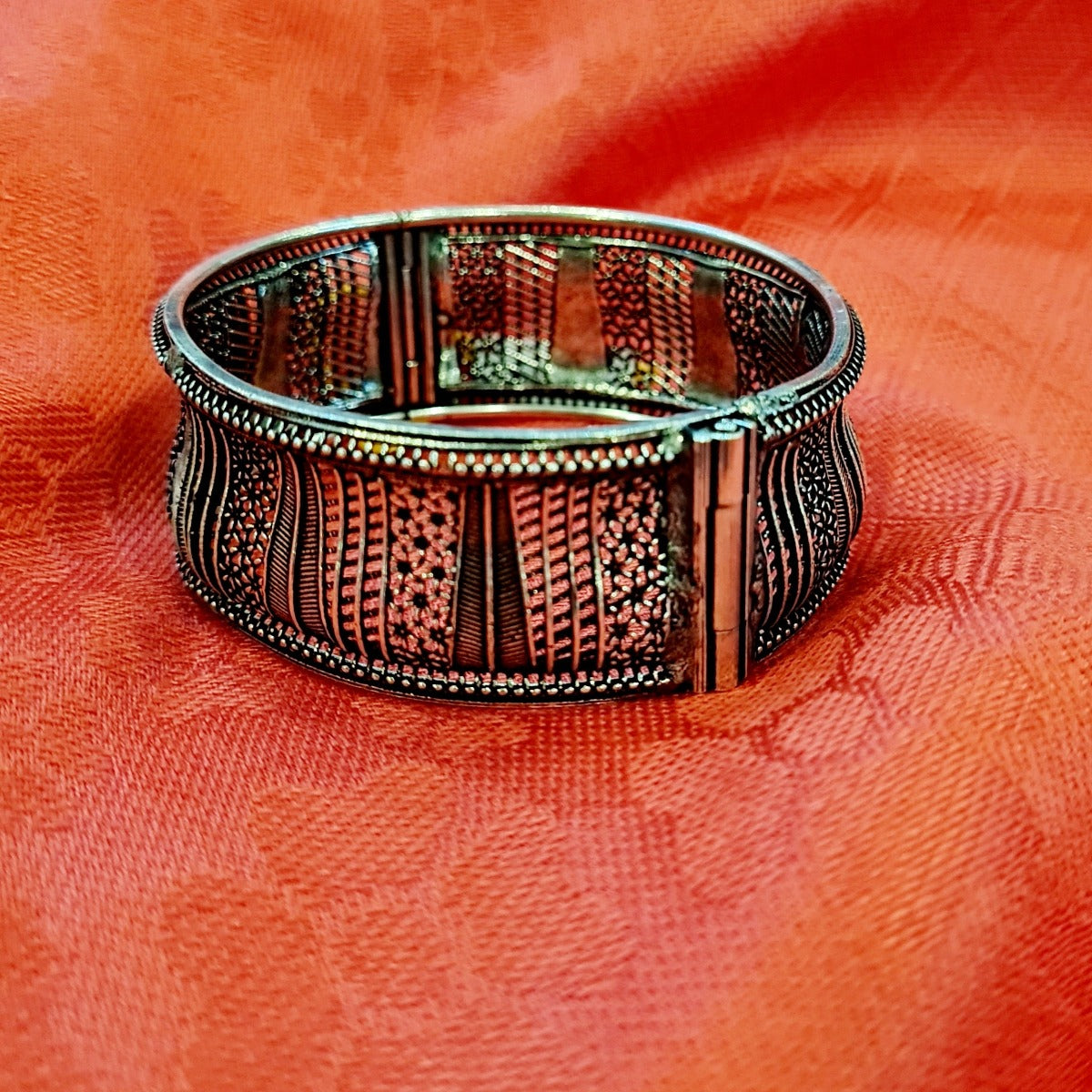 Oxidised Bracelate #8007